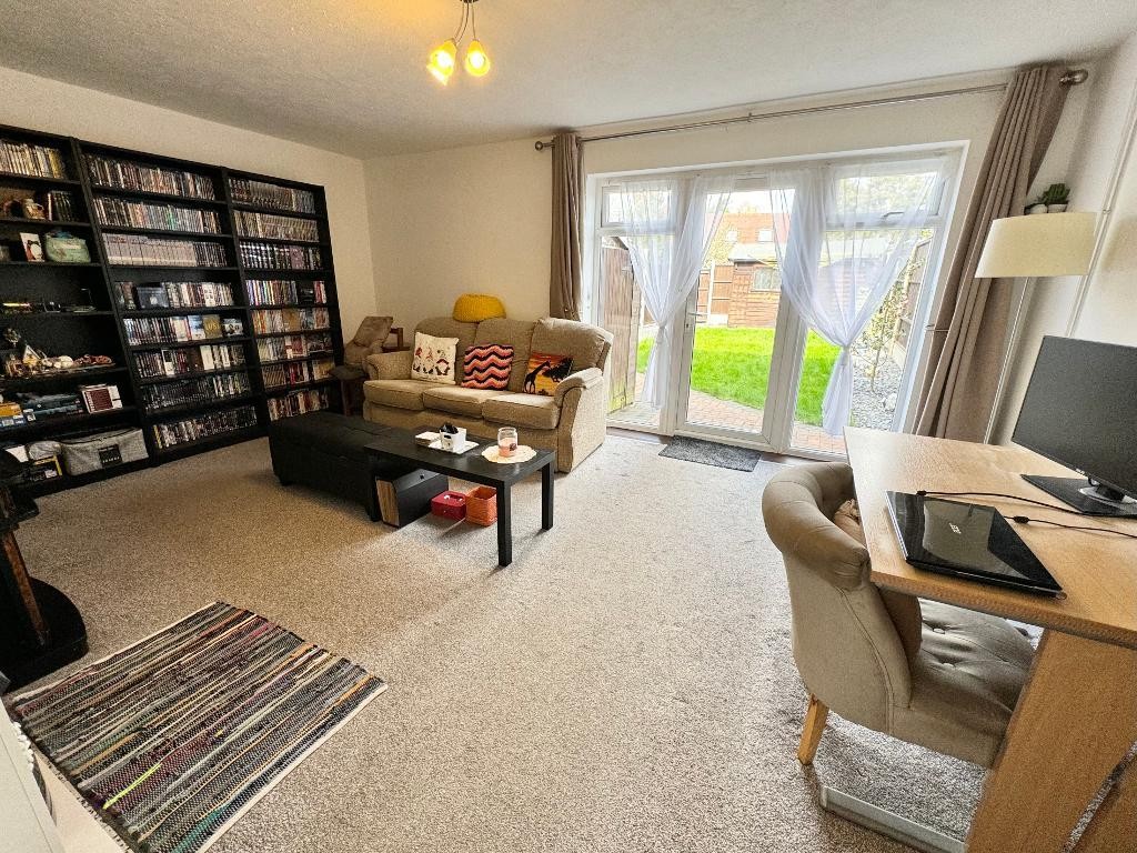 Images for Ballinghall Close, Bedford